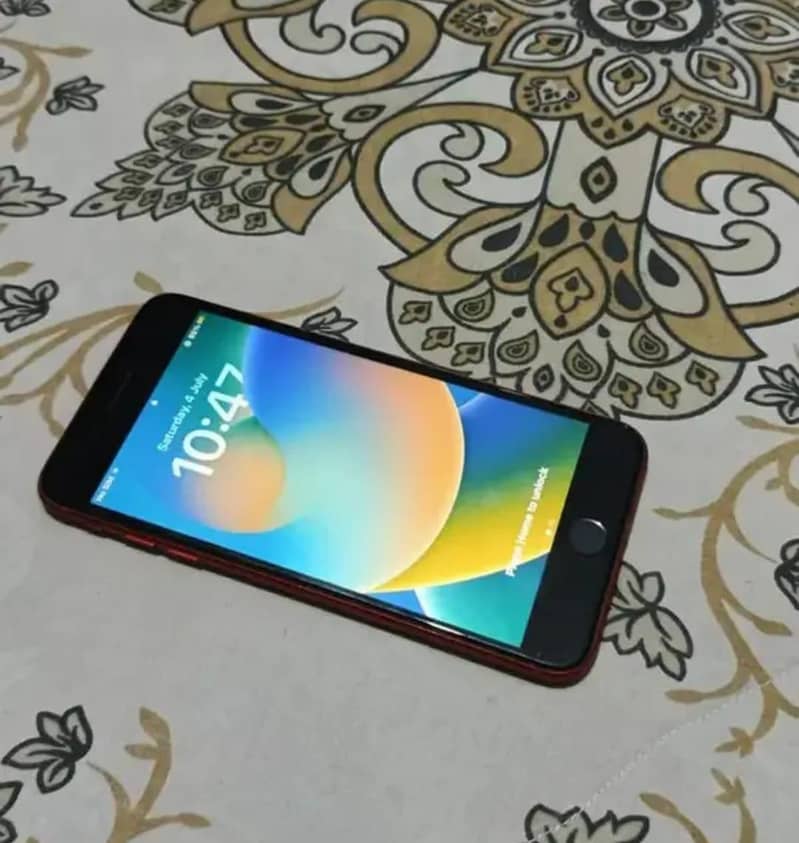 Apple iPhone 8 Plus 5