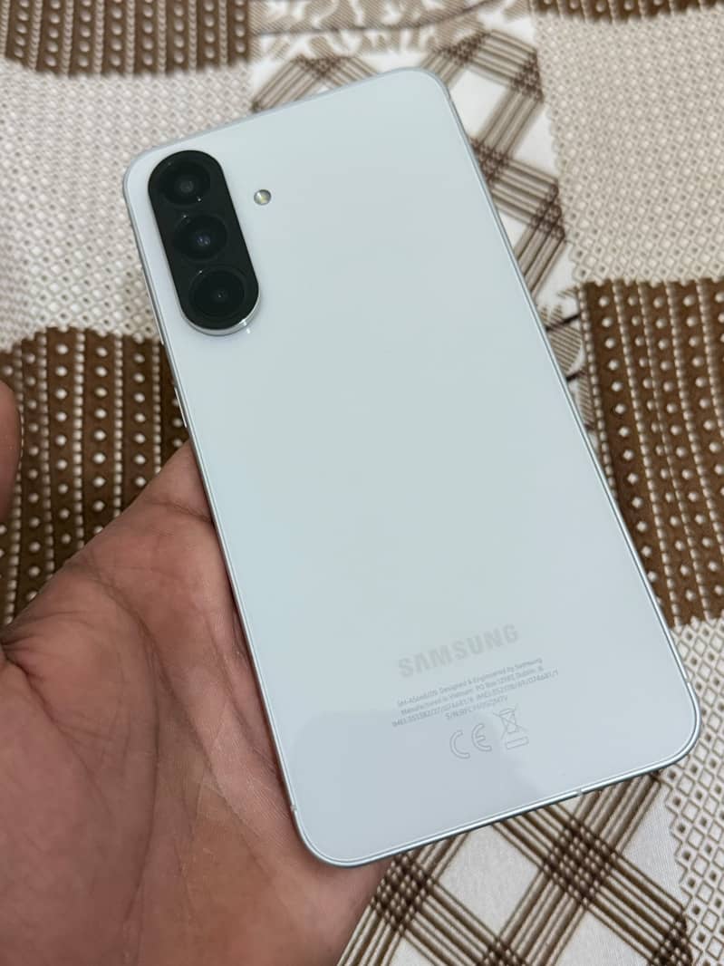 Samung A56 4