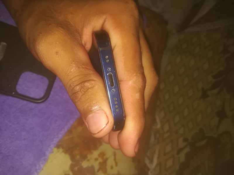 iphone 12 mini 5