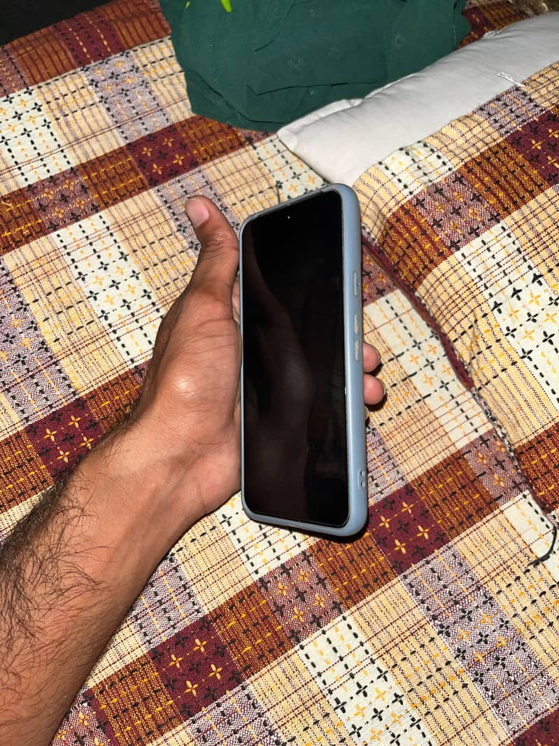 Google Pixel 8 2