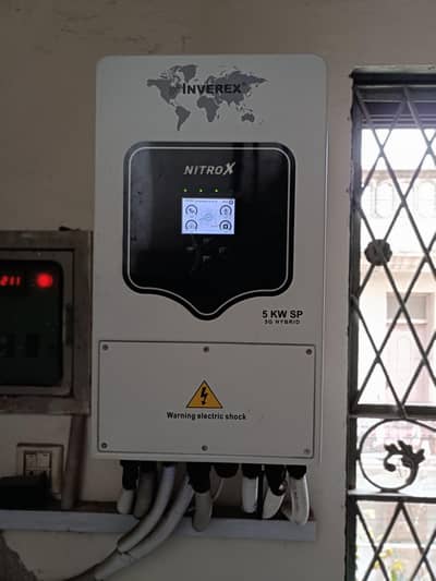Inverex nitrox 5kw with 7 solar panels 445w