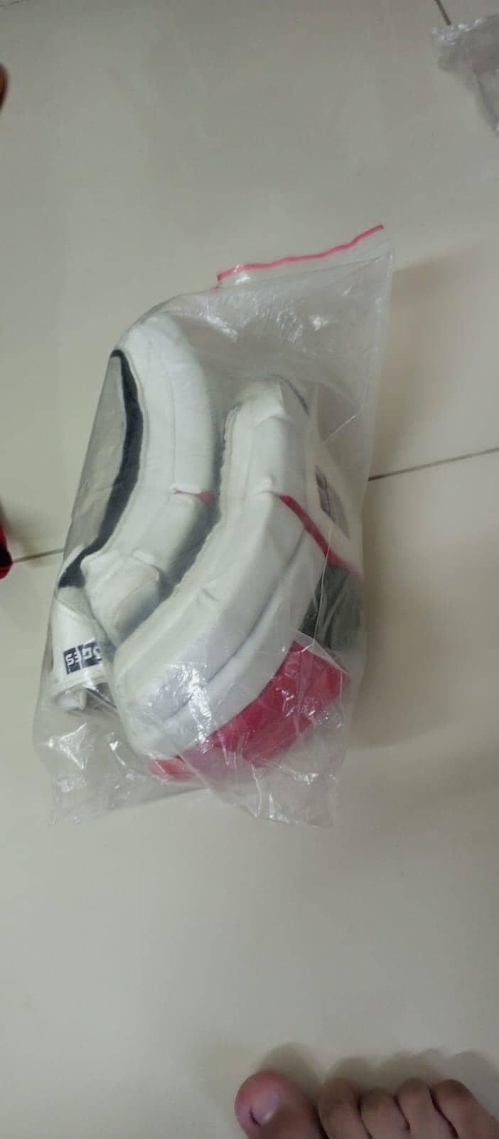 Cricket kit 4