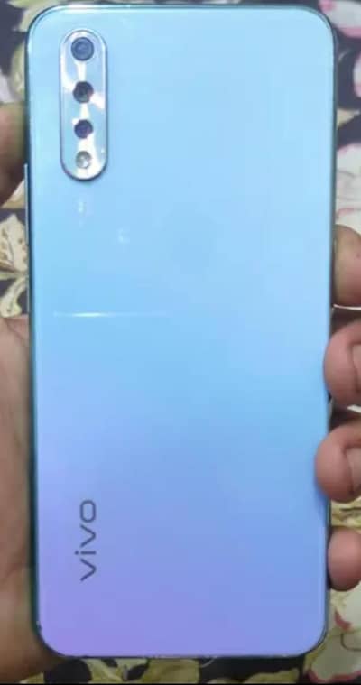 Vivo S1