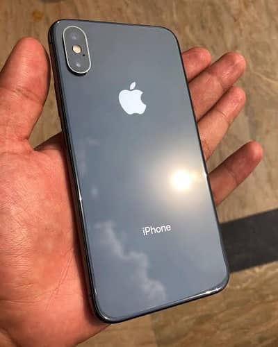 Apple iPhone XS