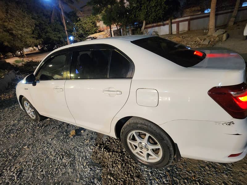 Toyota axio 2016 1