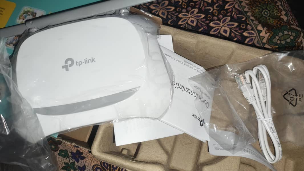 TP  Link Wireless  Router 4