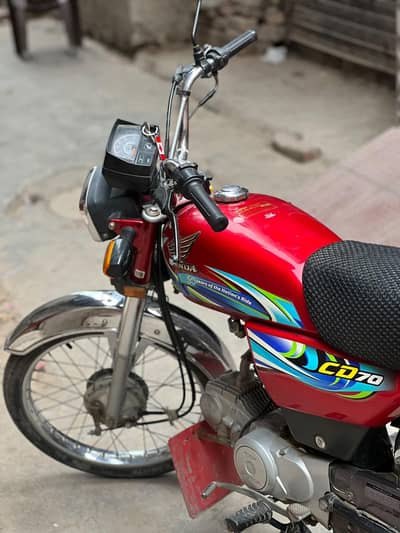 CD 70 Honda 2024