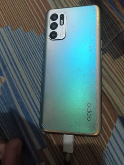 OPPO Reno6