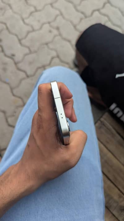 Samsung Mobile S24