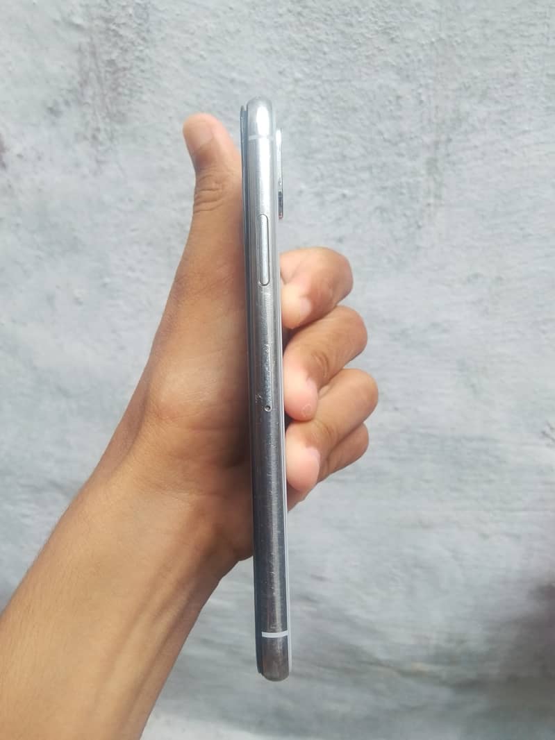 IPHONE X 9