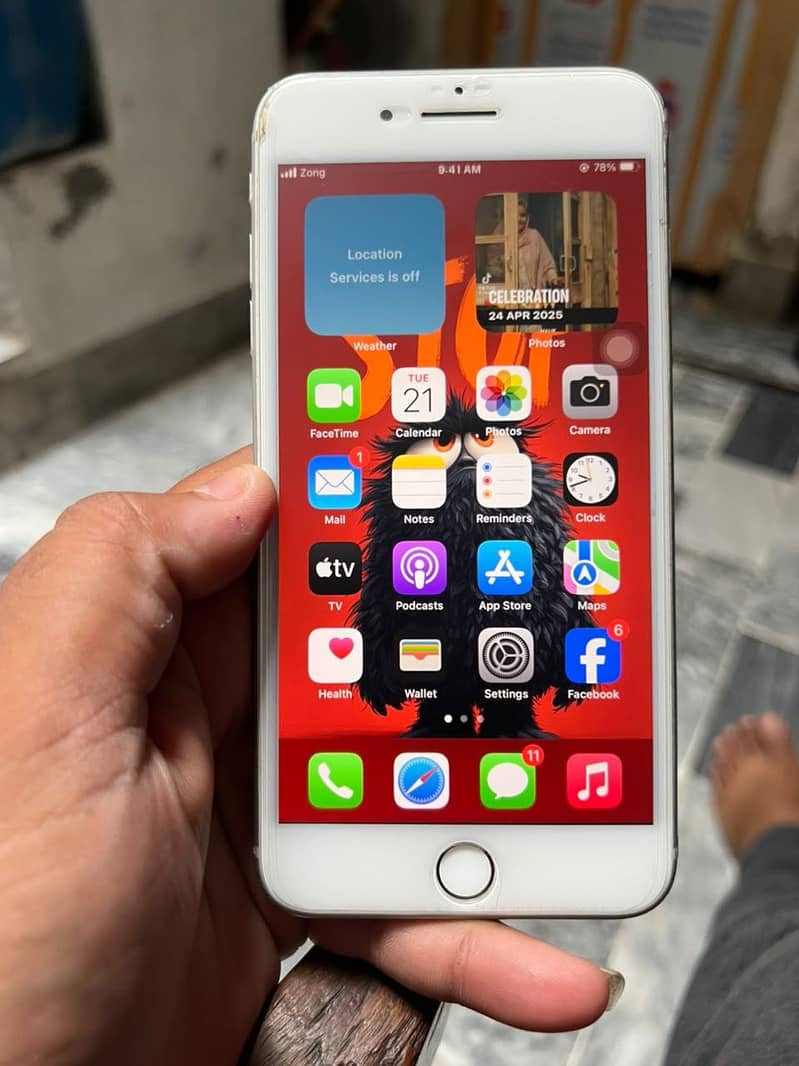 Apple iPhone 8 Plus 2