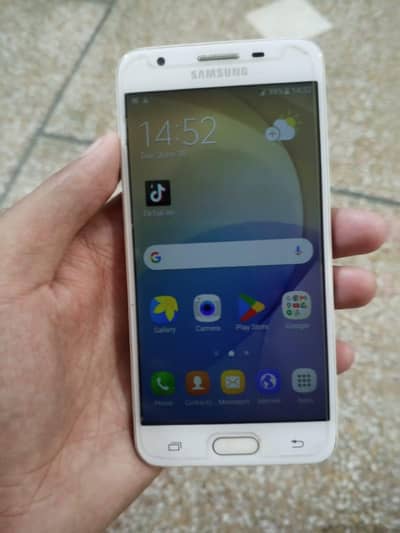 Samsung Mobile On5