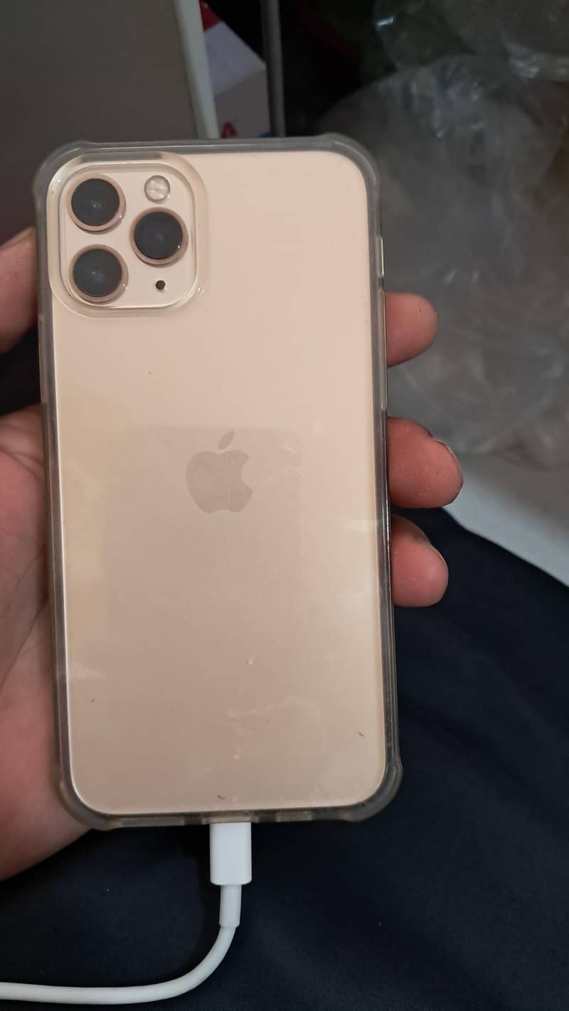 Apple iPhone 11 2