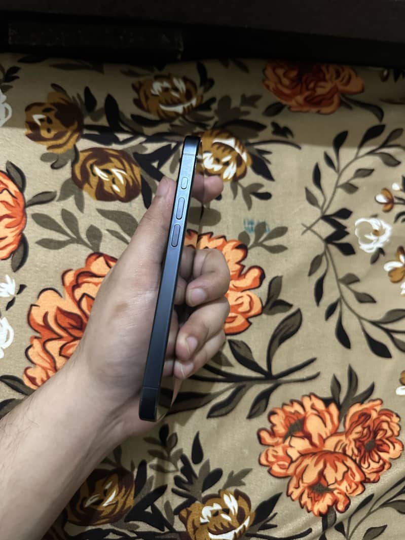 iPhone 15 Pro 1