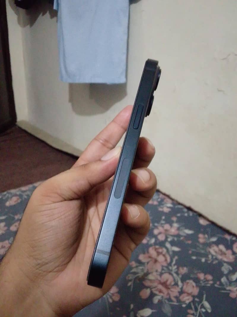 Apple iPhone 14 1