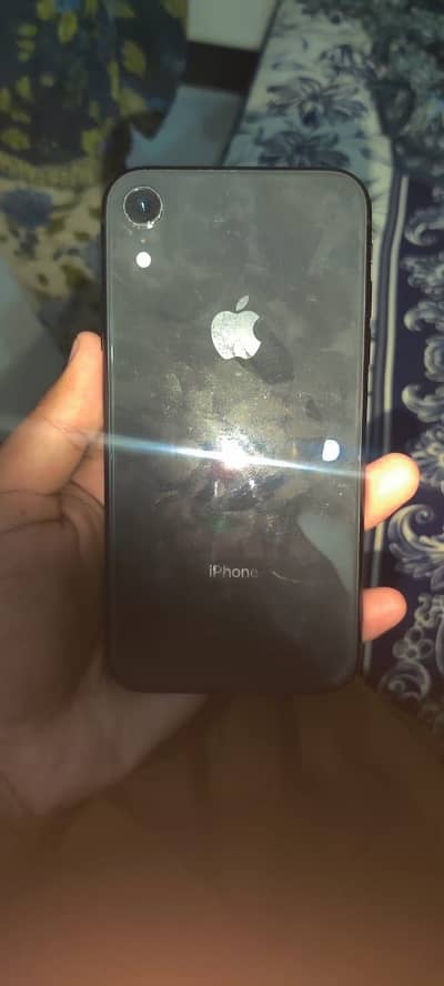 Apple iPhone XR