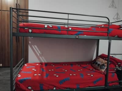 Bungbed made in Dubai strong material  made with metal with matress