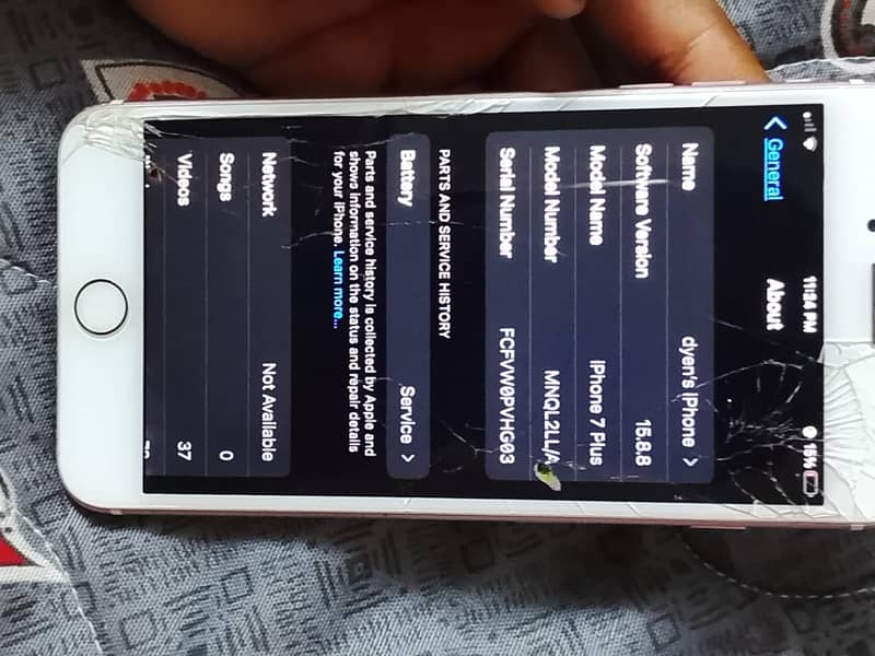 Apple iPhone 7 Plus 9