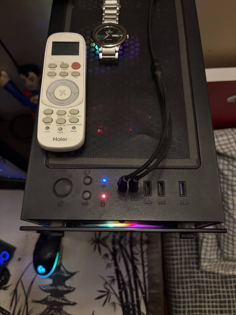 Boost gaming PC case 5
