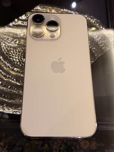 Iphone 14 pro max 512 gb Non-pta LLA model 9.9/10 condition