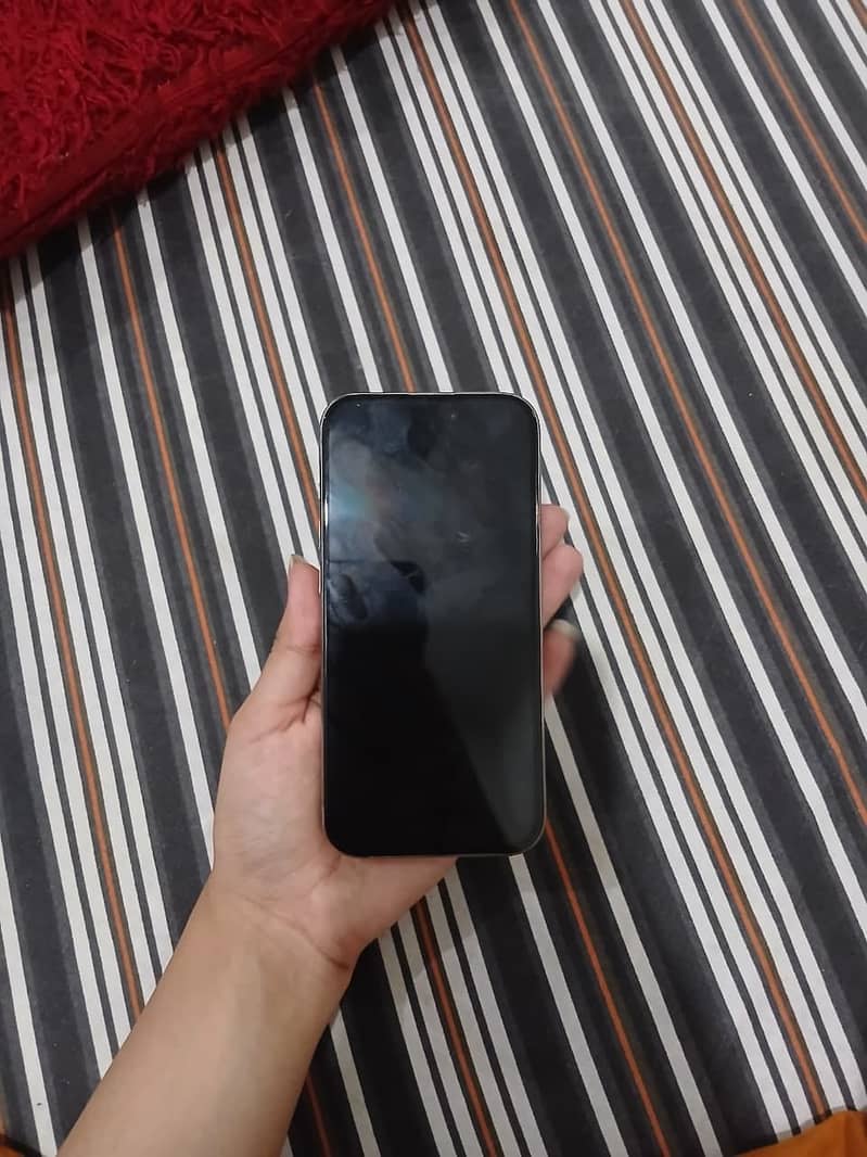 iPhone 15 Pro 5