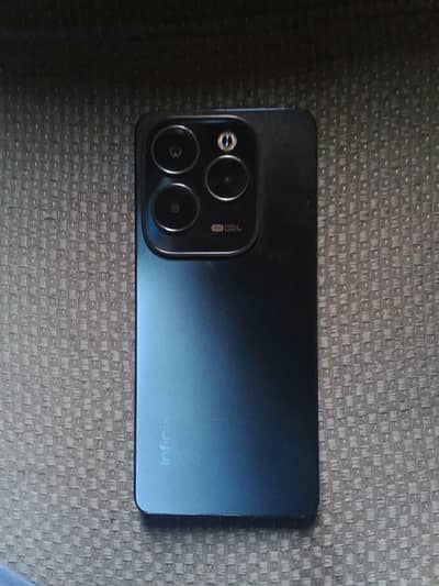 Infinix Hot 40