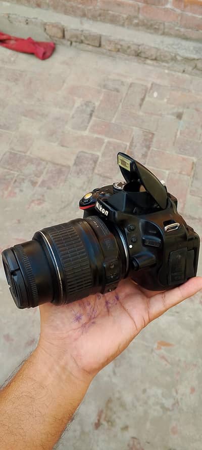 Dslr D 5100 Nikon Professional Camra    Lanz 18.55mm VR Atuo Nikon