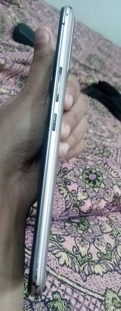 Infinix Hot 12 Play