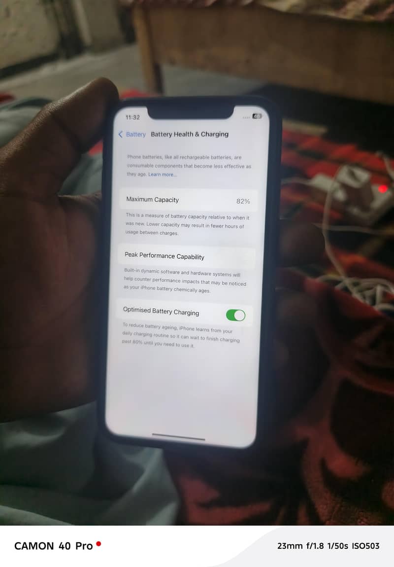 Apple iPhone 11 3
