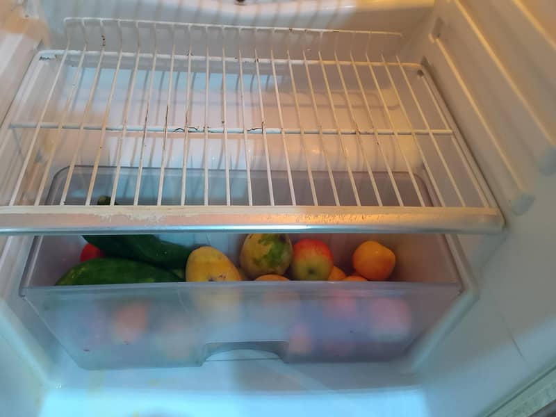 Refrigerator 7