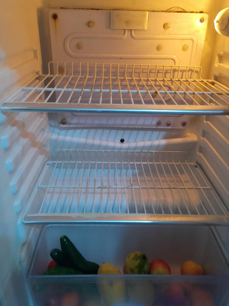 Refrigerator 11