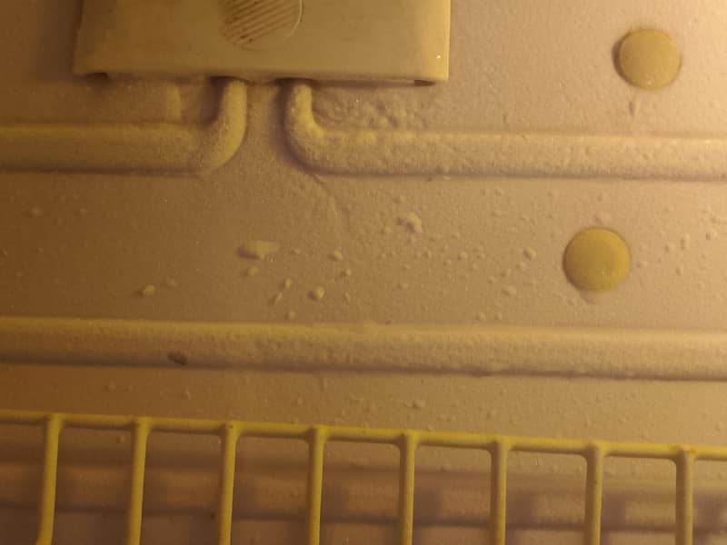 Refrigerator 15