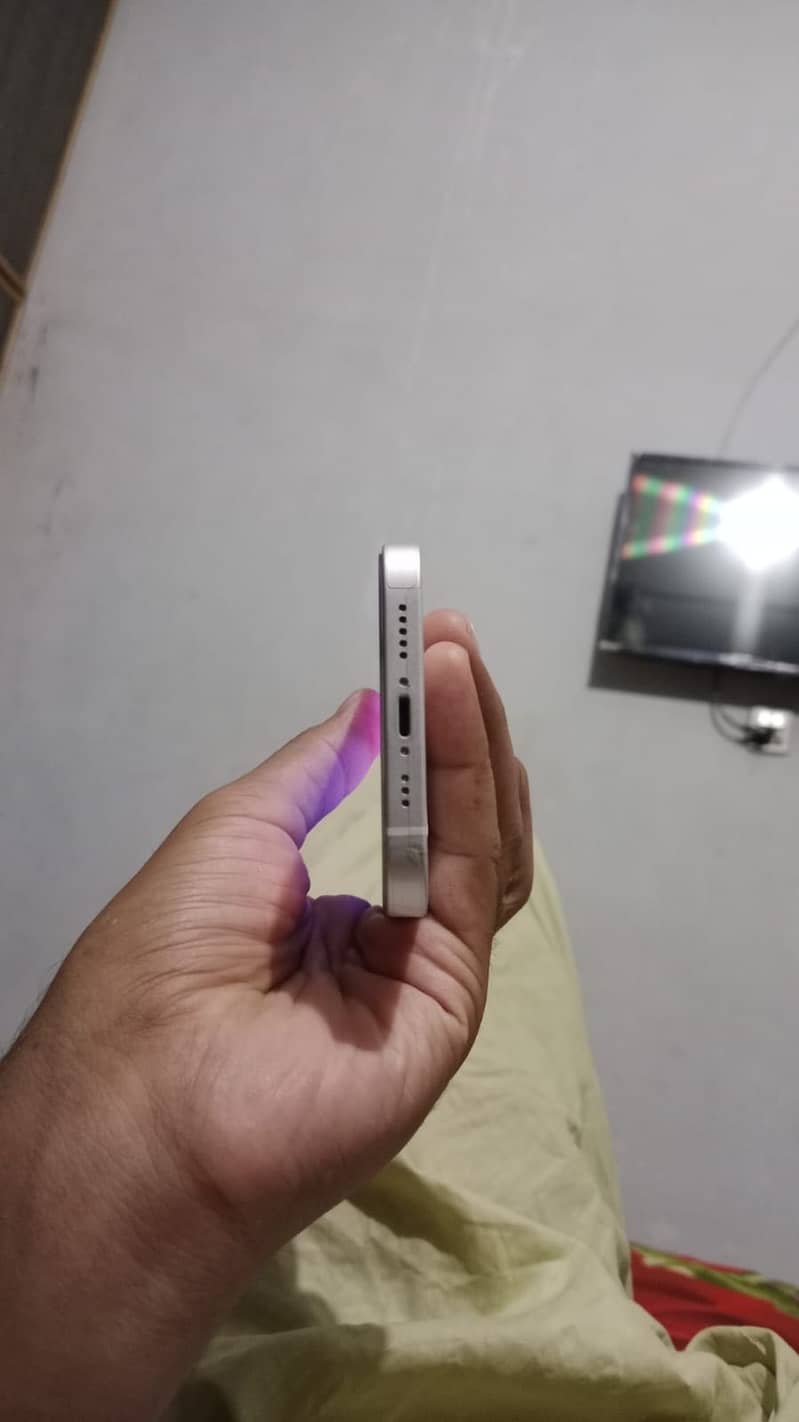 Iphone 12 3