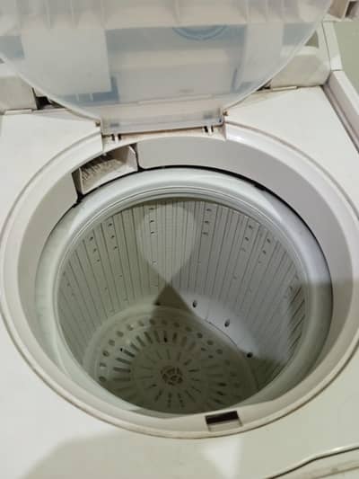 Good Condition washing machine for sale