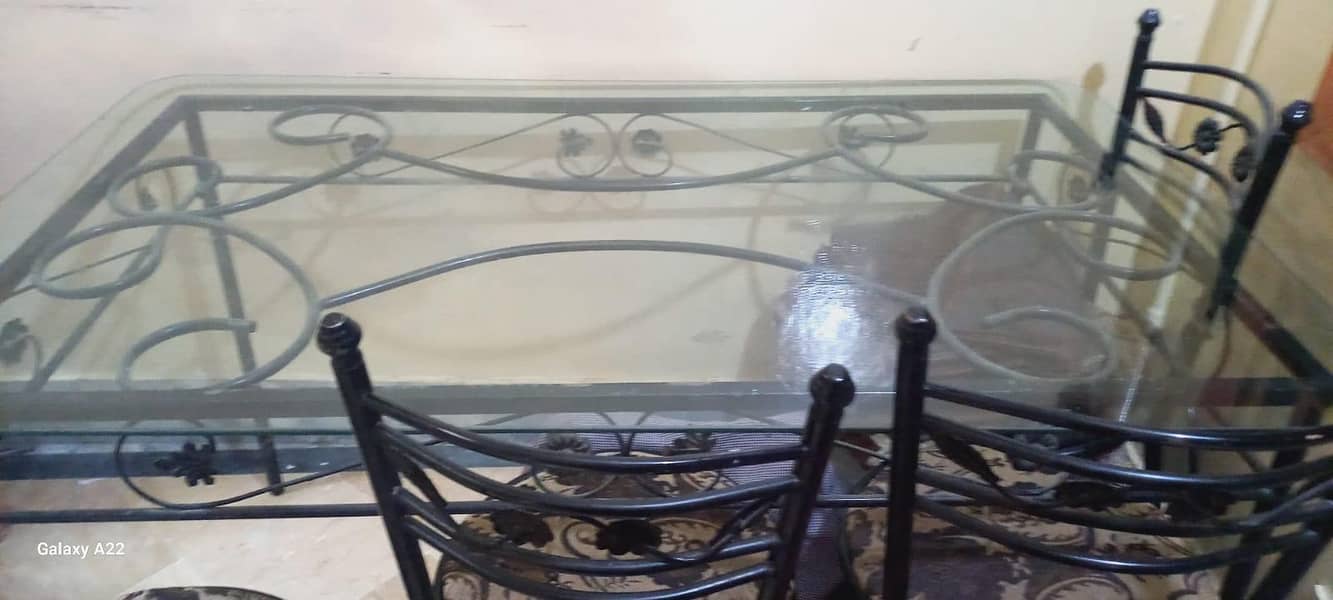 Dining Table 0