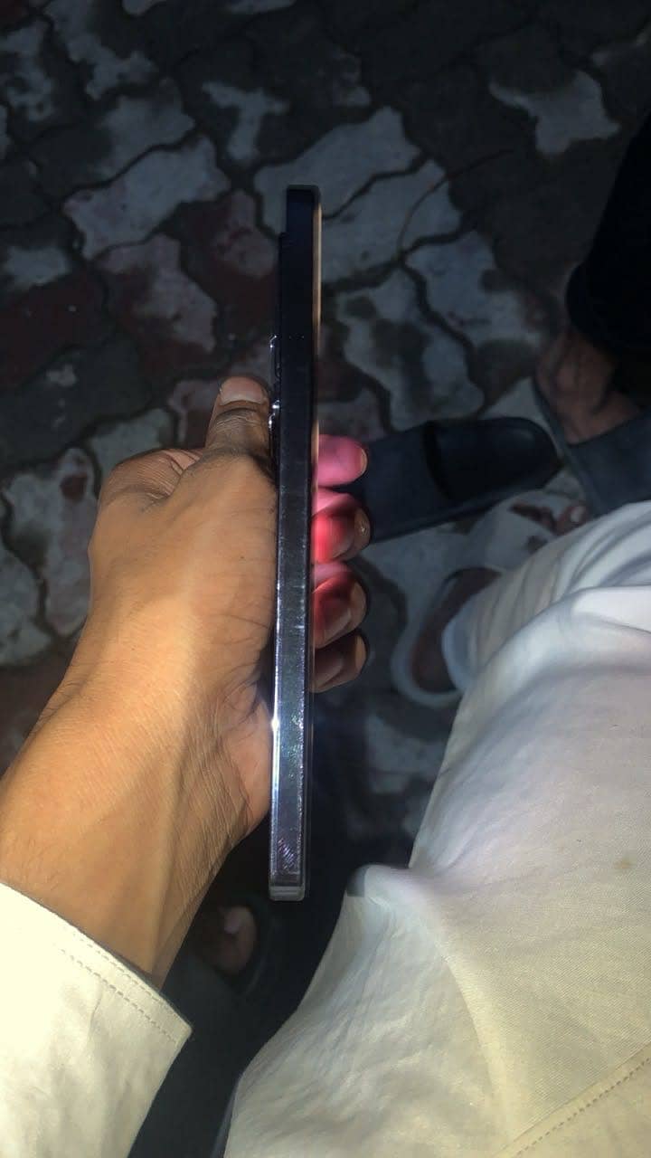 Infinix note 40 1