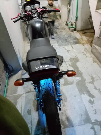 Ybr125