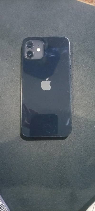 Apple iPhone 12