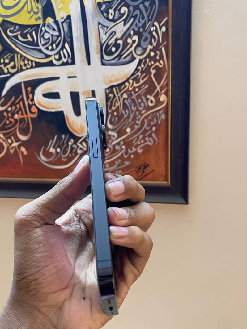 Apple iPhone 14 Pro 3