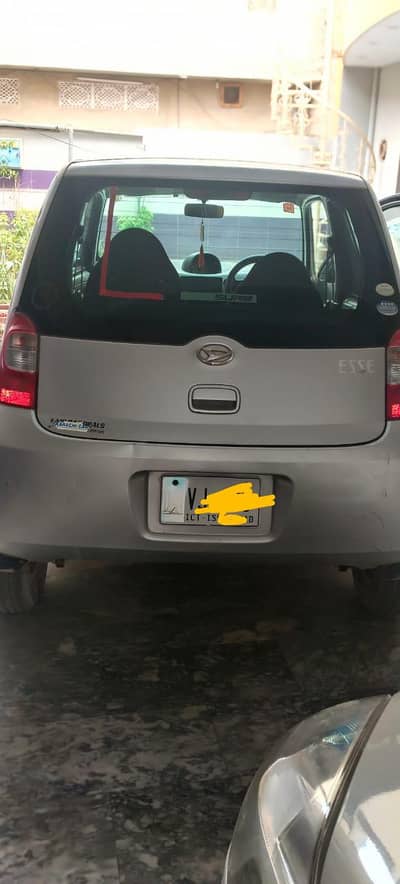 Daihatsu Esse 2011