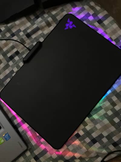Razer Firefly Hard Edition - RGB Mouse Pad
