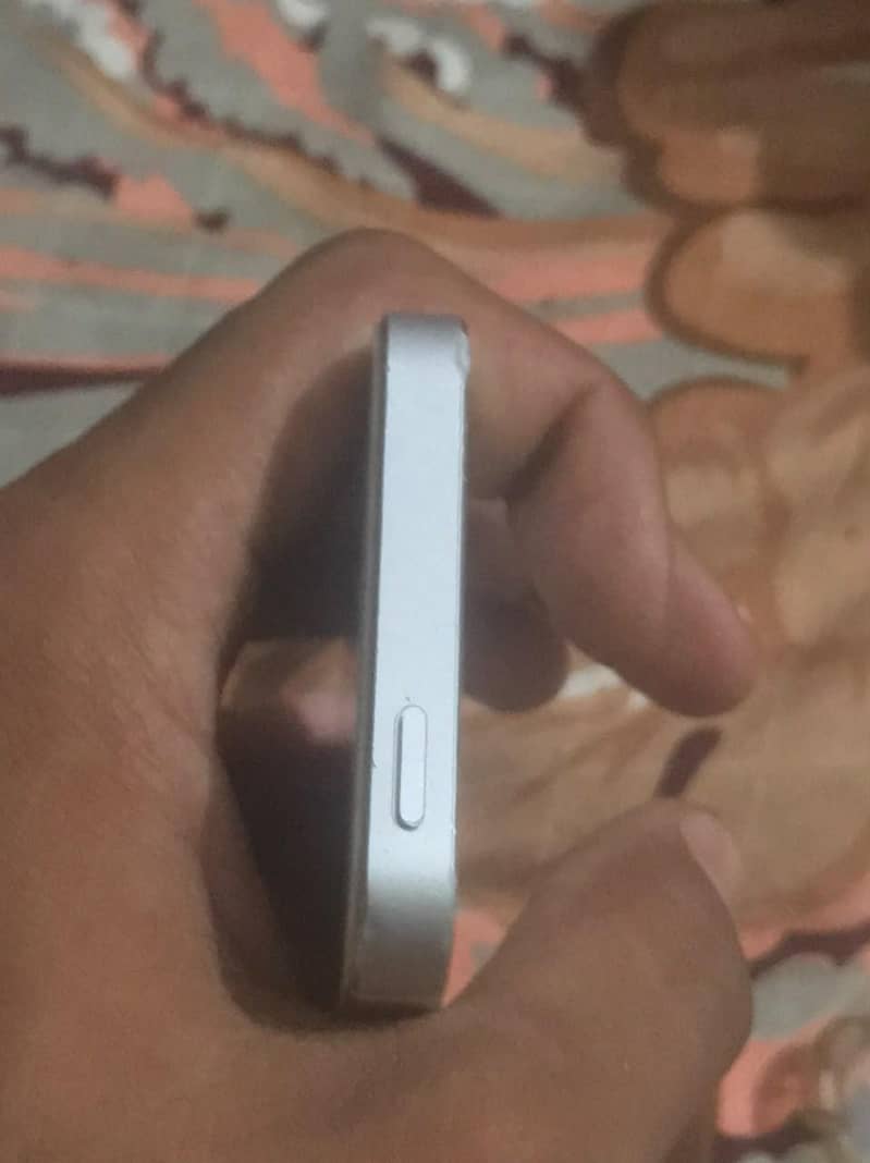 iPhone 5 s 2
