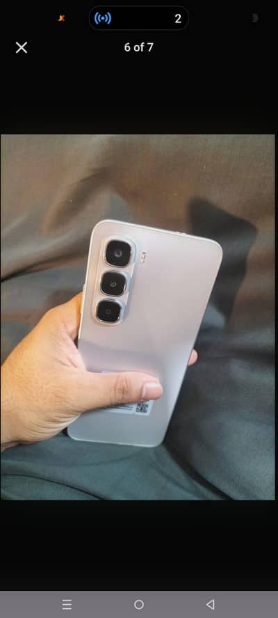 Infinix 60 pro in 7 month warnty. 2 back cover
