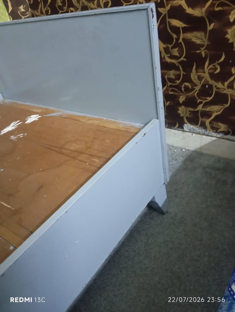 singal solid wood bed 4