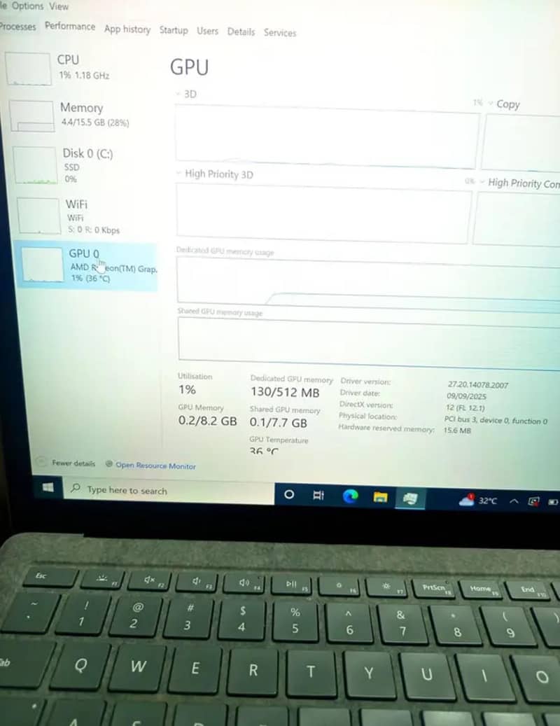 Microsoft Surface Laptop 4 (i7 11gen) 6