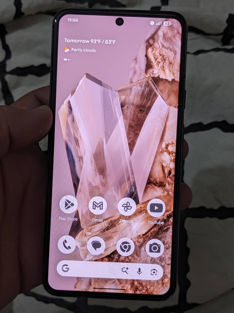 Pixel 8 4
