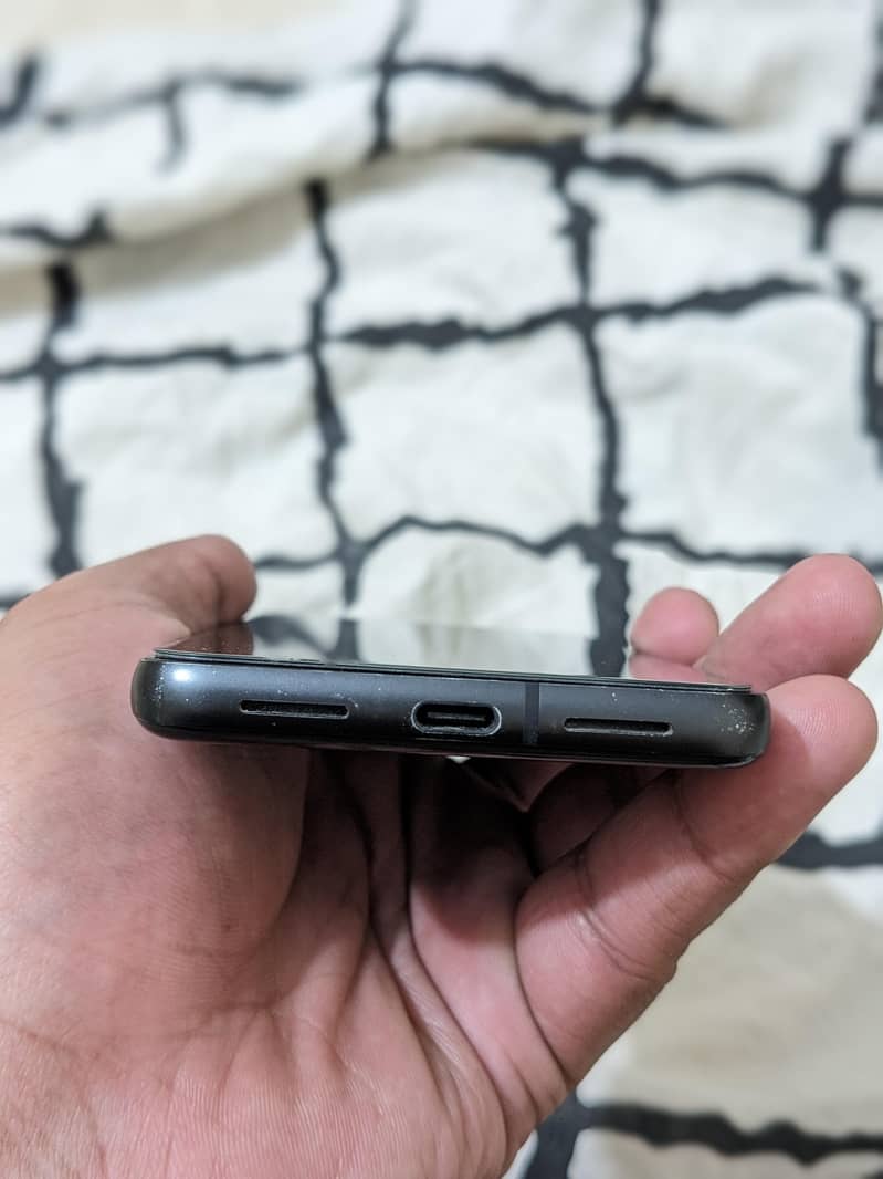 Pixel 8 5