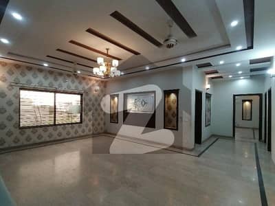 Prime Location House Of 20 Marla Available In EME Society - Block A