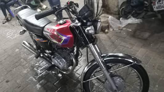 CG125