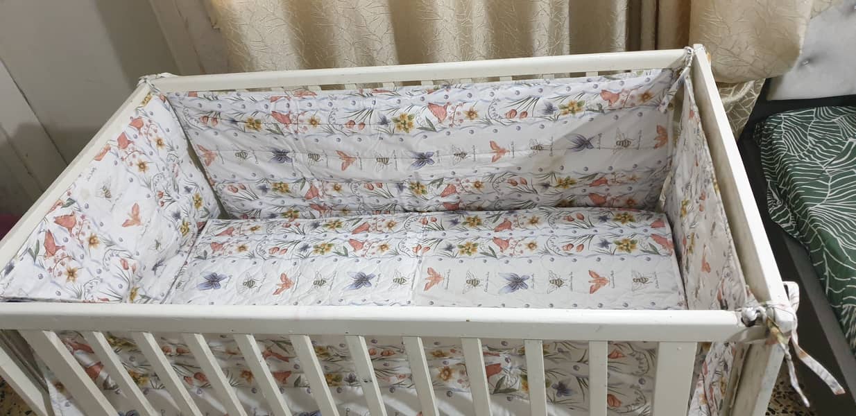 Baby cot 8